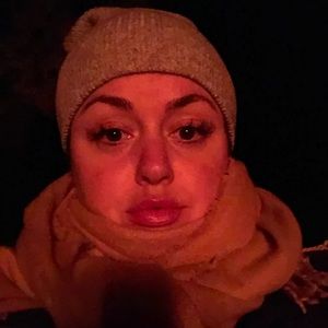 Meet your Posher, Elena